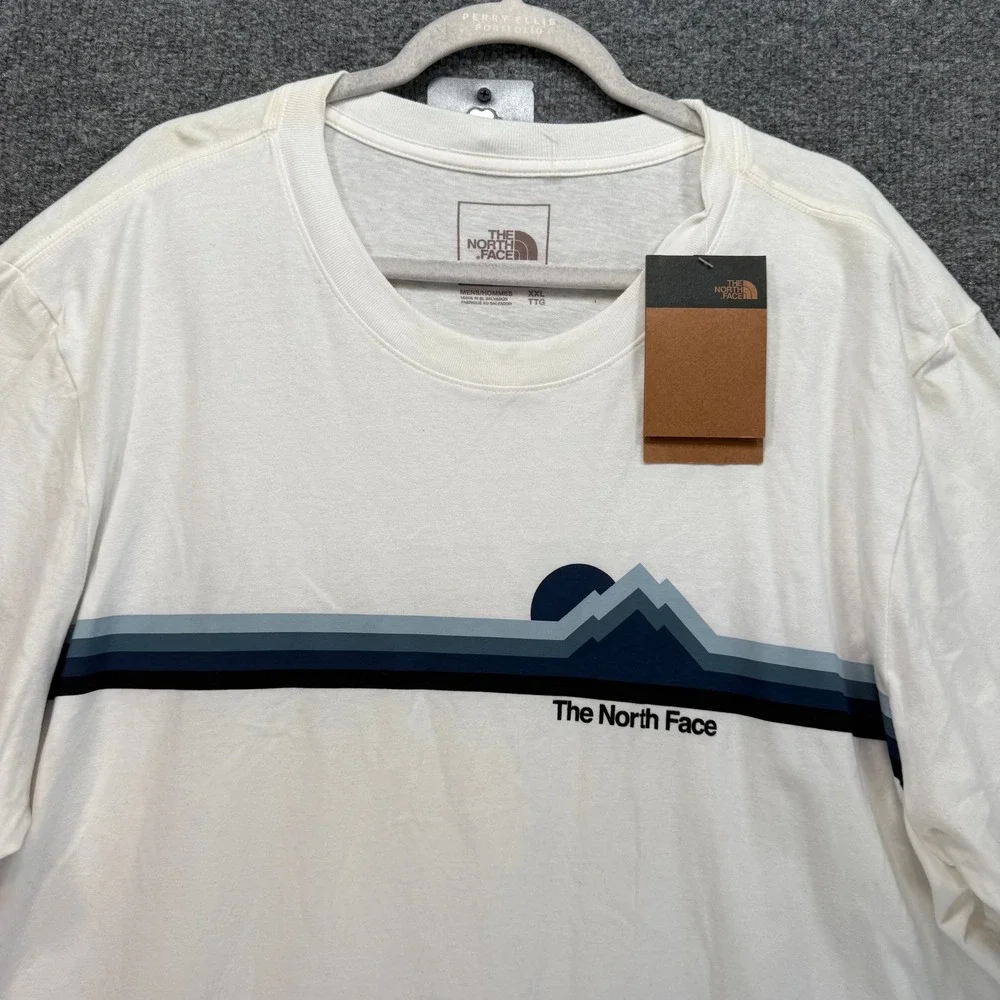 The North Face Tshirt Mens XXL White Mountain‎ Graphic Stripe Crew Neck Casual